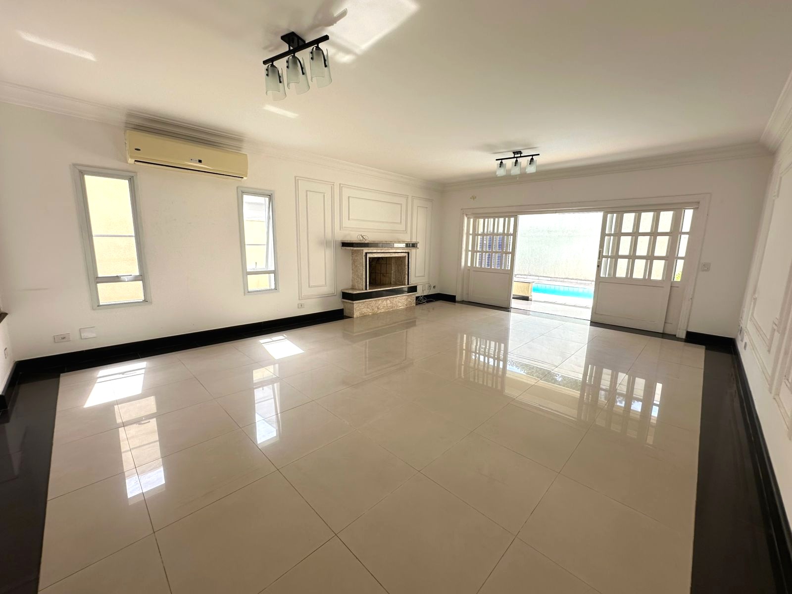 Sala ampla